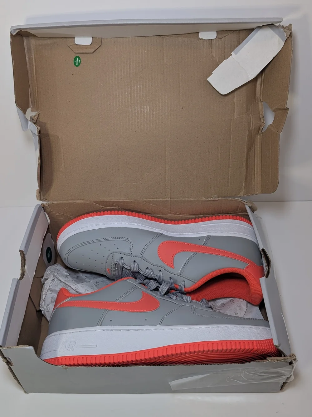 🔥 NEW Nike Air Force 1 GS Light Smoke Grey Bright Crimson CT3839-005 Sz 7Y/8.5W